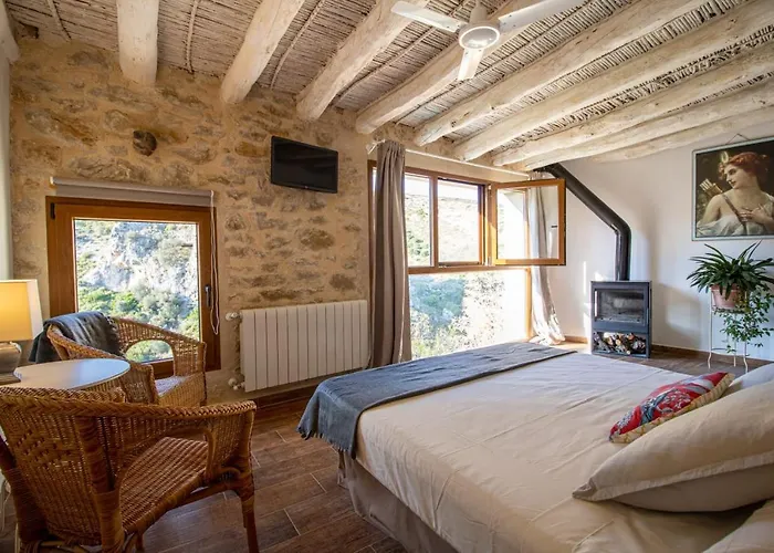 Casa Rural Vall De Gallinera Con Chimenea, Piscina Y Jacuzzi Diania