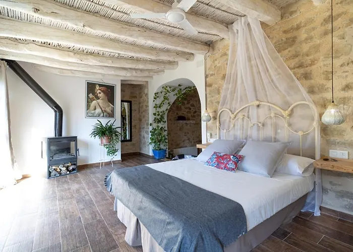Casa Rural Vall De Gallinera Con Chimenea, Piscina Y Jacuzzi Diania